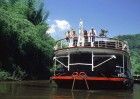 Flusskreuzfahrtschiff auf dem River Kwai