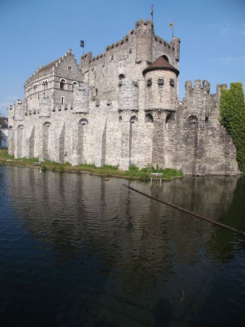 Belgien