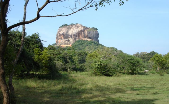 Sigiriya Rock - von Ferne