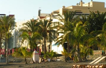 Tropisches Feeling am Strand von Playa de San Juan