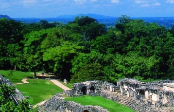 Die Welt der Maya für Genießer