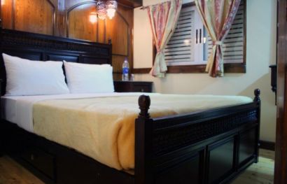 Dahabiya Amoura - Stilvoll Segeln auf dem Nil