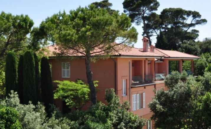 Villa Garulli